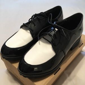 Black & White Spectator Oxfords